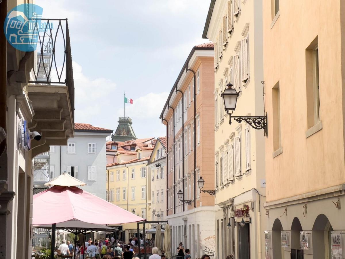 Cavana 2 Tirabora Short Rent Trieste Exteriör bild