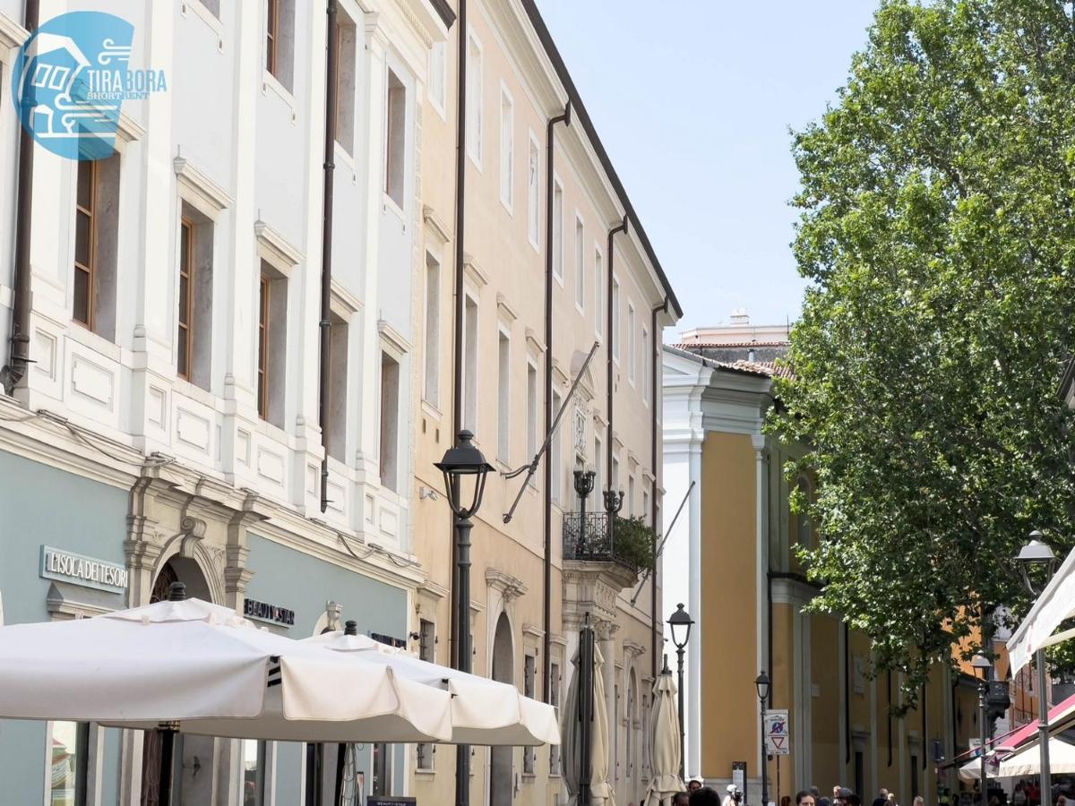 Cavana 2 Tirabora Short Rent Trieste Exteriör bild