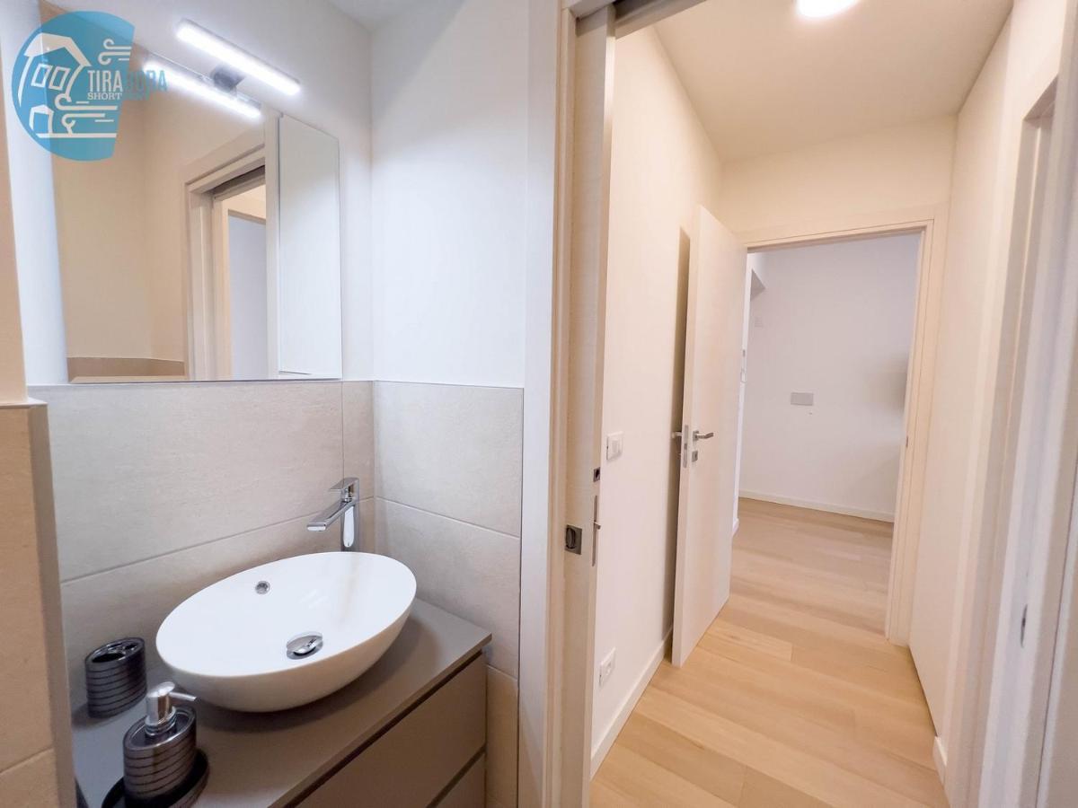 Cavana 2 Tirabora Short Rent Trieste Exteriör bild